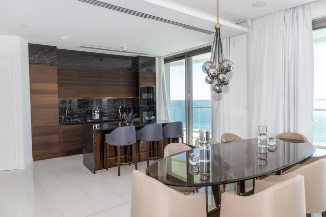 Nr. c2101 — Apartments / Penthouses