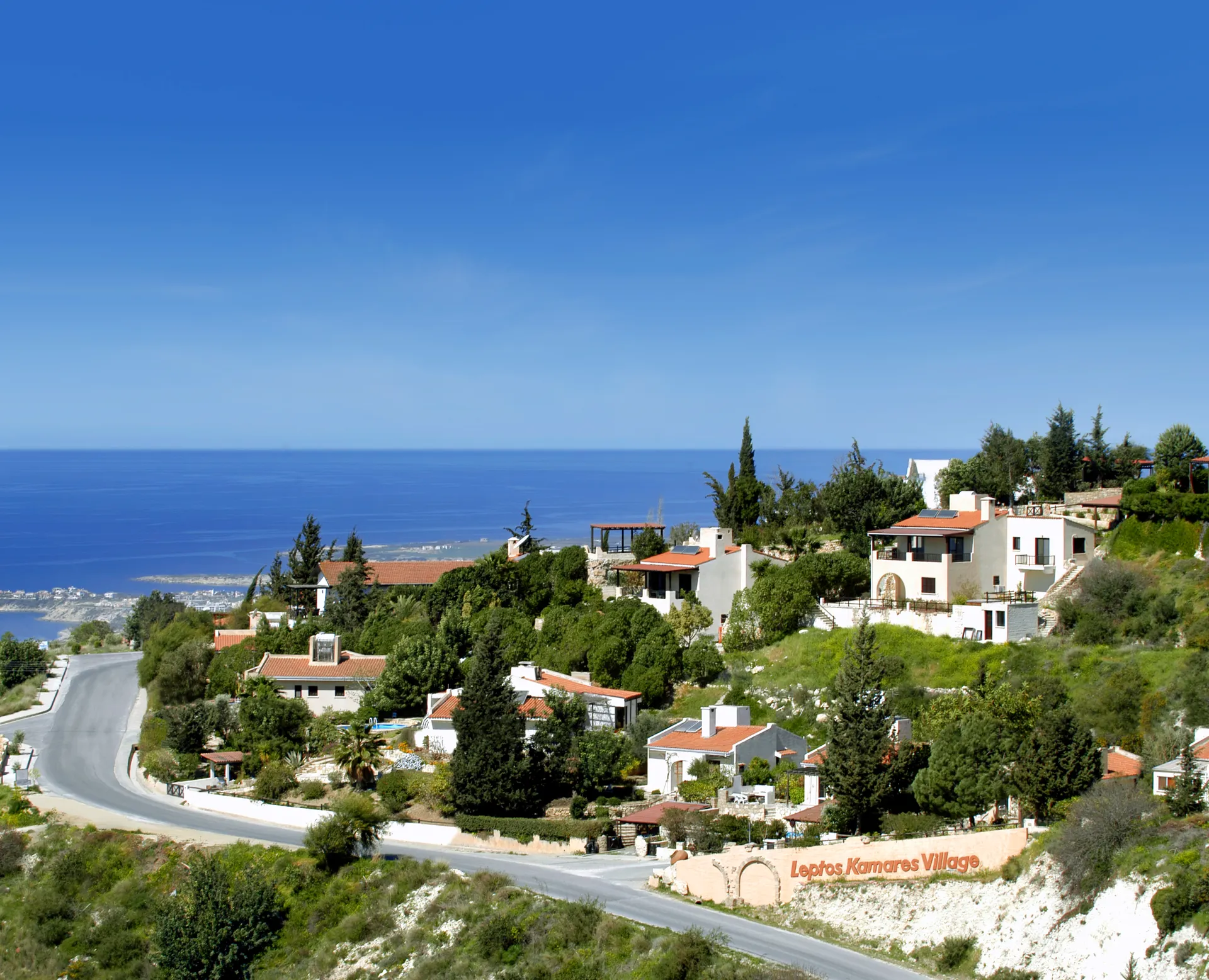 Kamares Village
