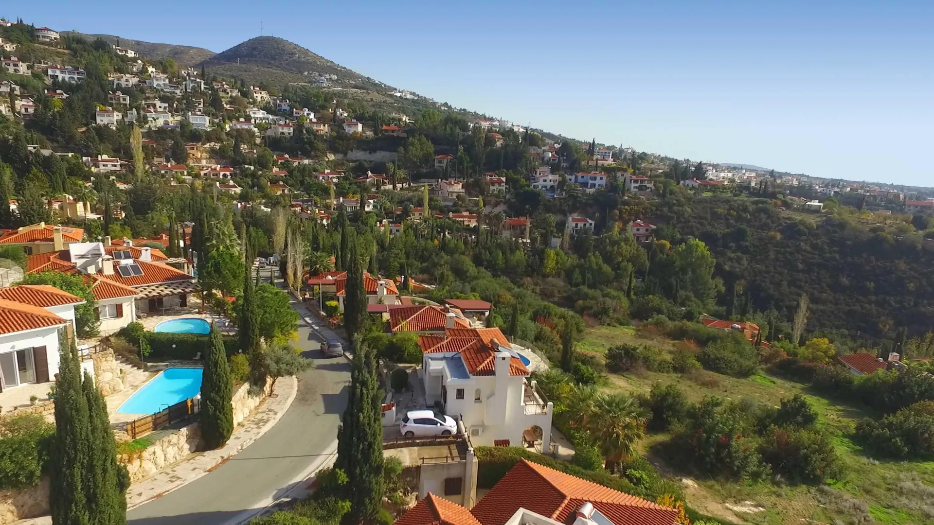 Kamares Village