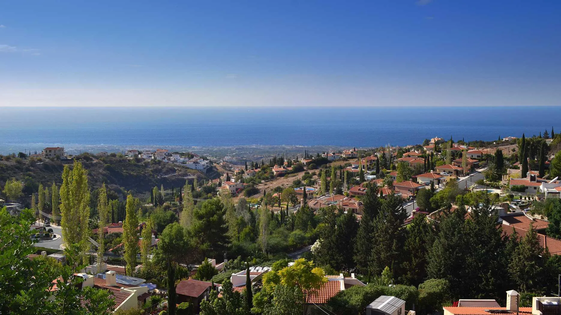 Kamares Village