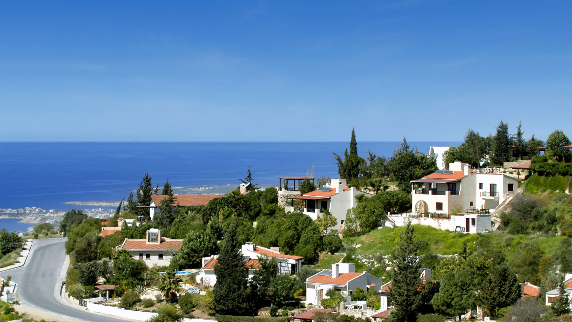 Zelemenos Village