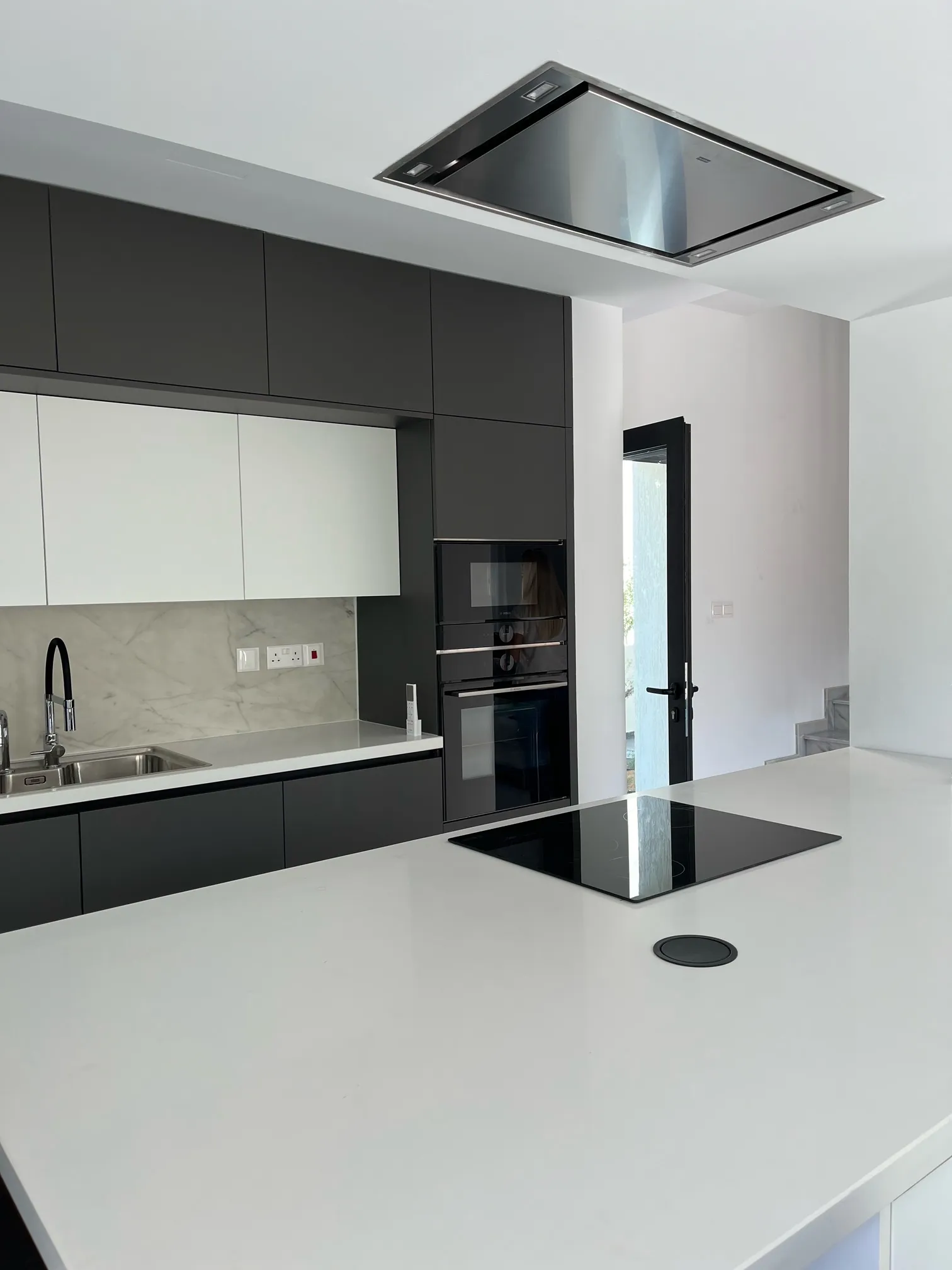 Tony Blue Residences