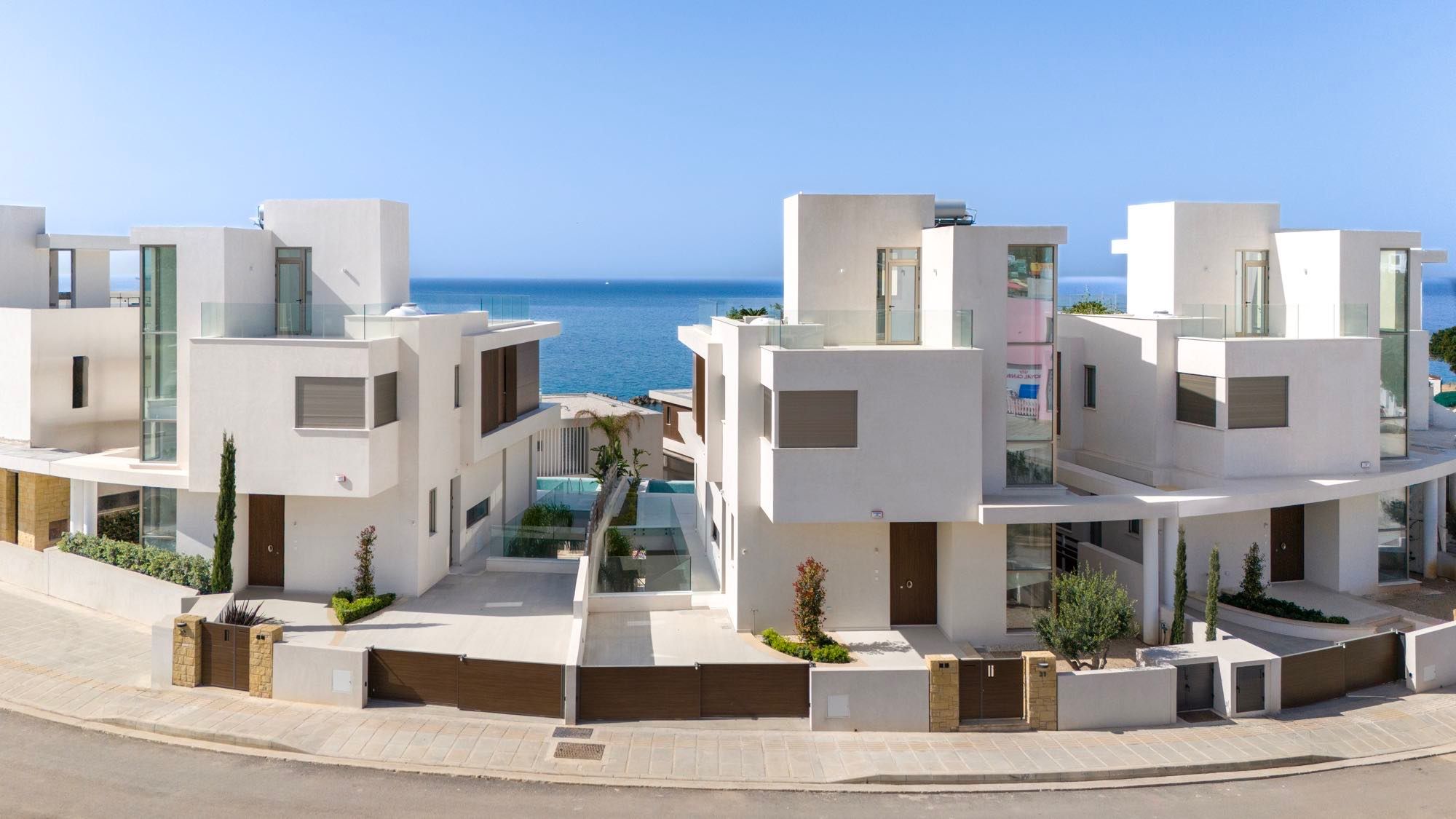 Armonia Beach